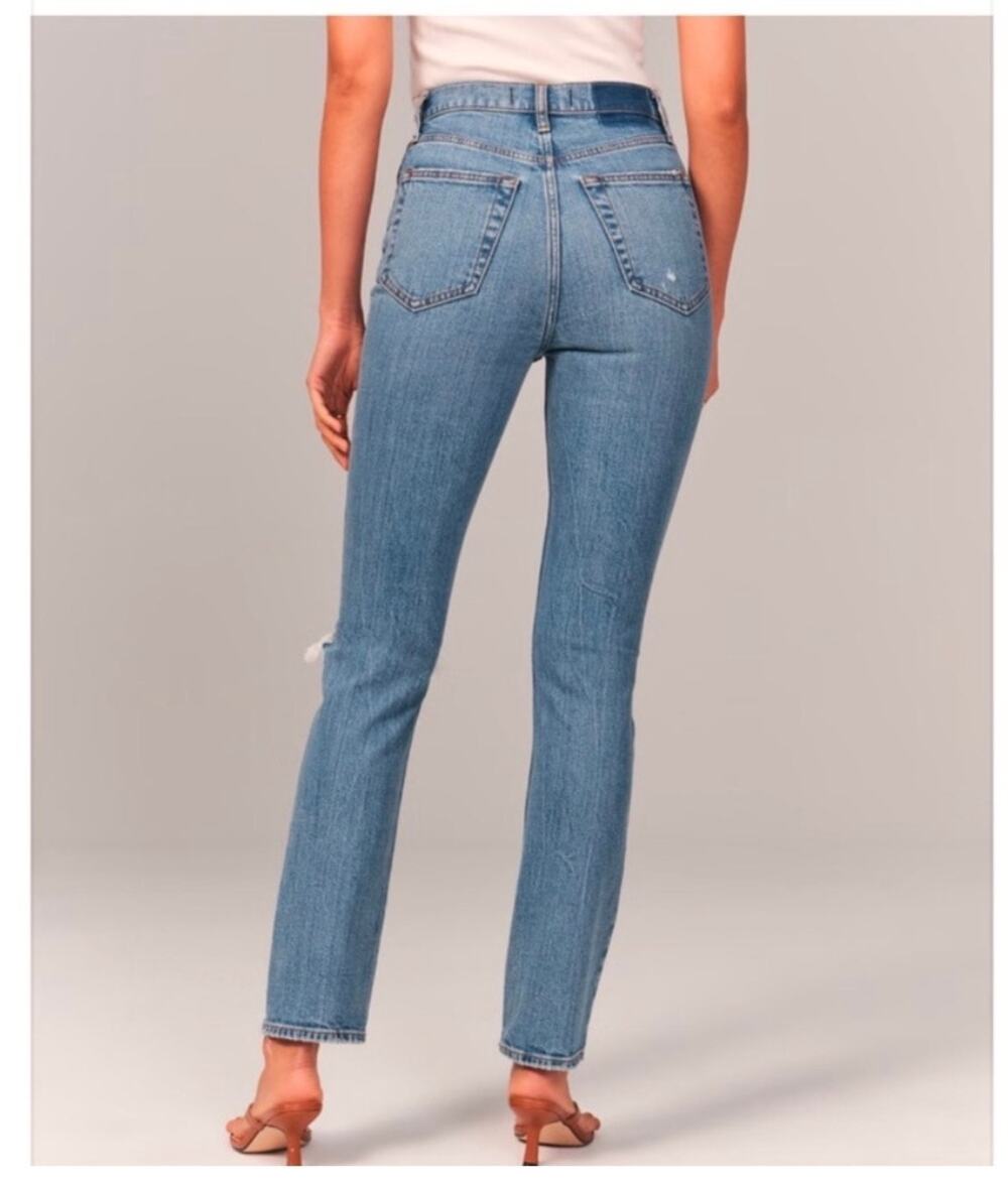 Abercrombie & Fitch 90s Slim Straight Ultra High Rise Women’s Jeans size 26/2S